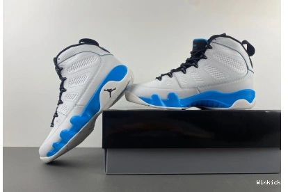 9 Jordan Powder FQ8992-101  Retro 0827